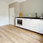 Arina Apartman *