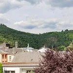 Arina Apartman