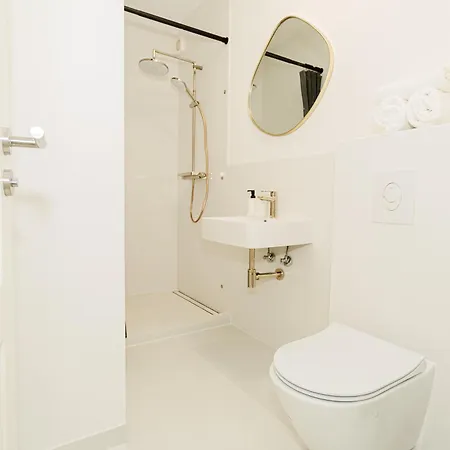 Arina バート・ベルトリッヒ