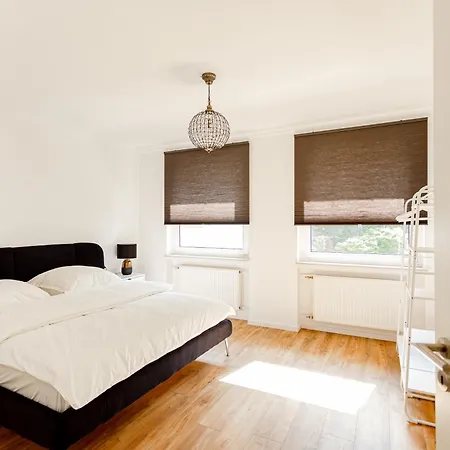 Arina * バート・ベルトリッヒ